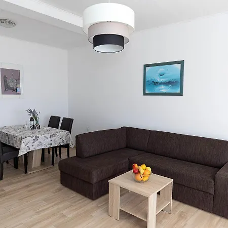 Beeindruckendes Nur 400 Meter Zum Sandstrand Mit Panoramablick Apartament Crikvenica