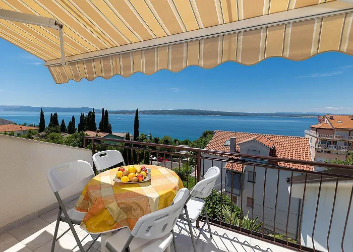 Beeindruckendes Nur 400 Meter Zum Sandstrand Mit Panoramablick * Crikvenica
